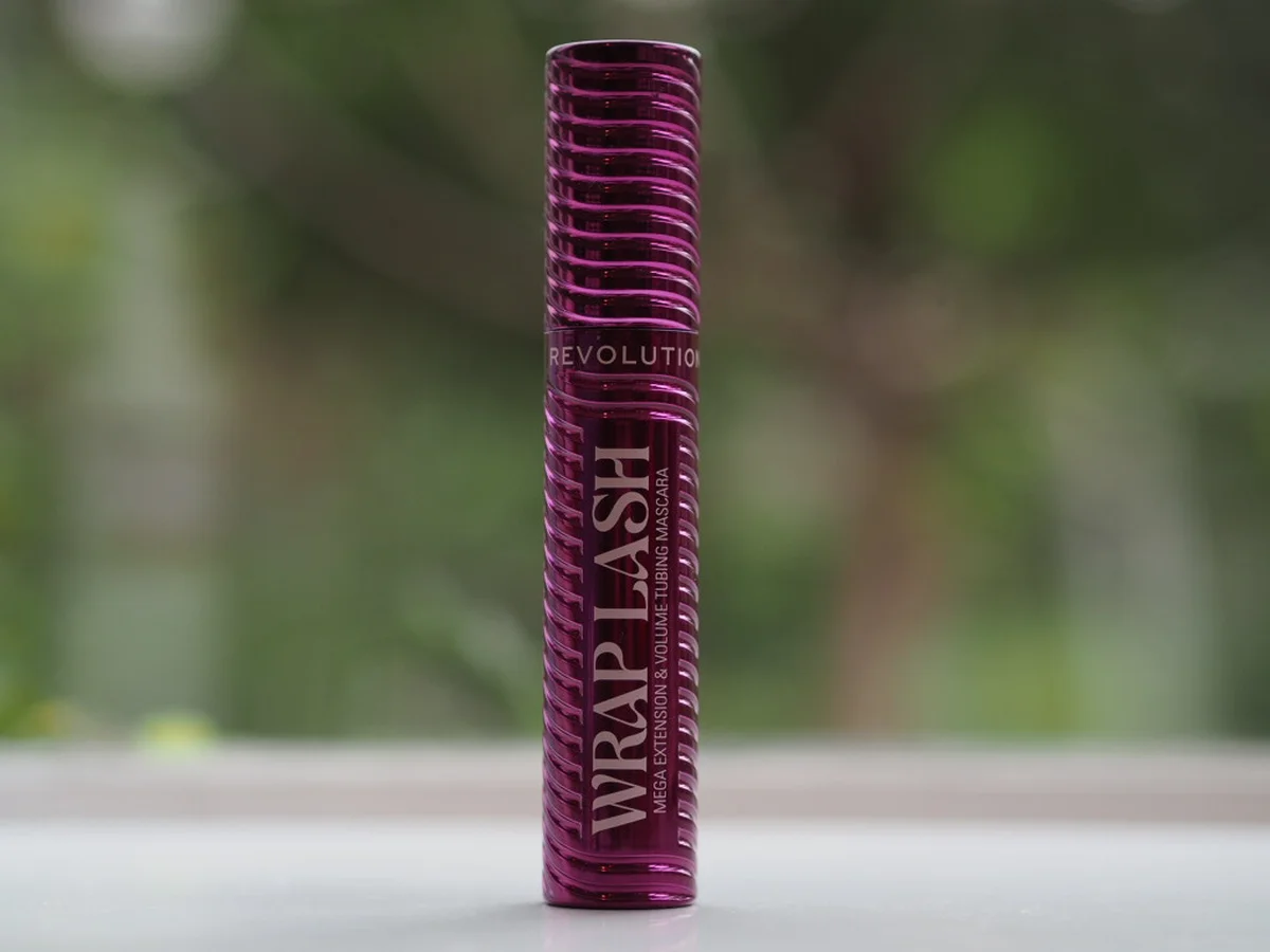 A Burgundy Mascara That Actually Works — Makeup Revolution Lash Wrap Review