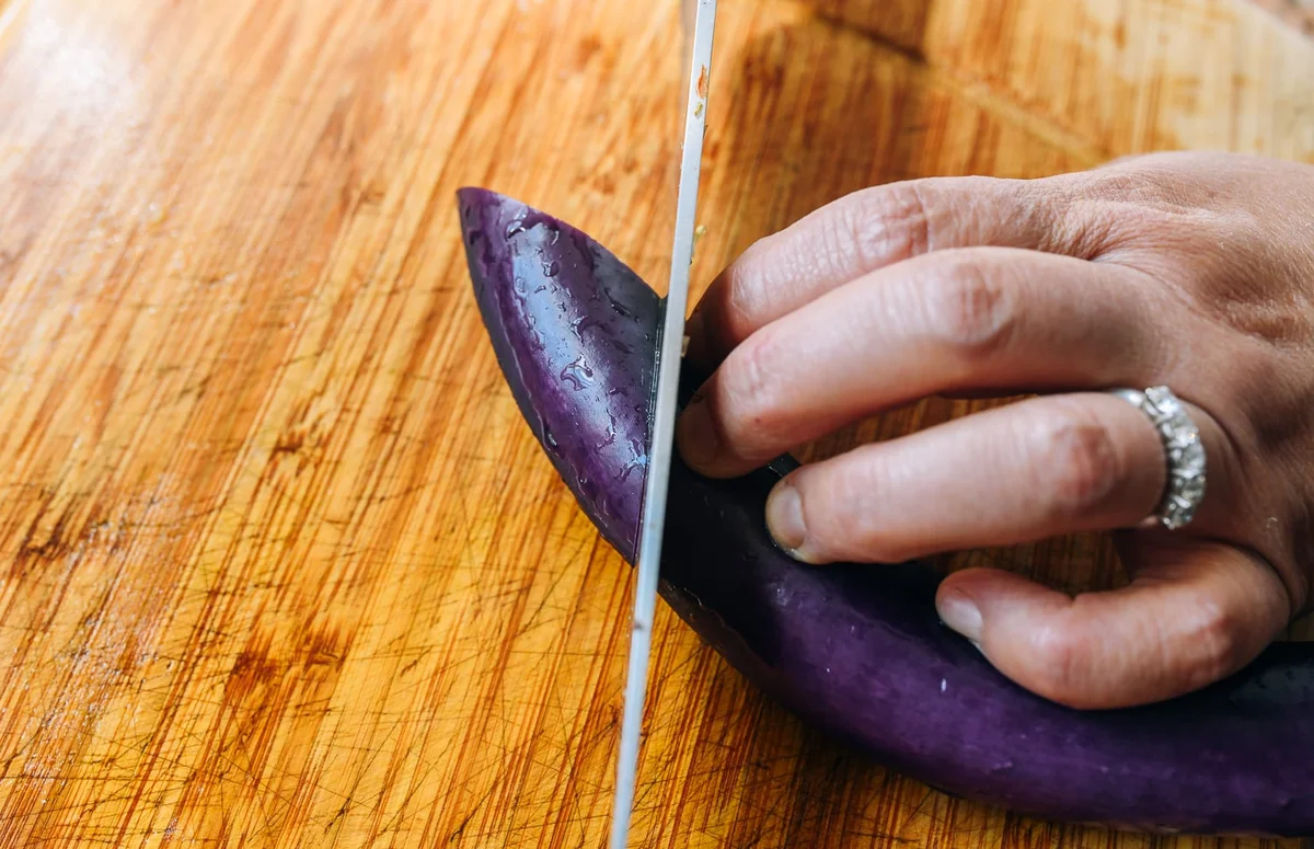 Eggplant Stir-Fry with Chicken: A Cantonese Weeknight Favorite