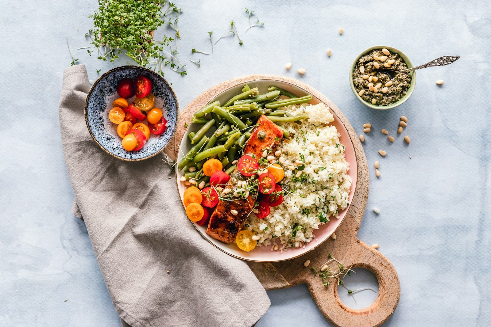 Warm weeknight salmon dinner