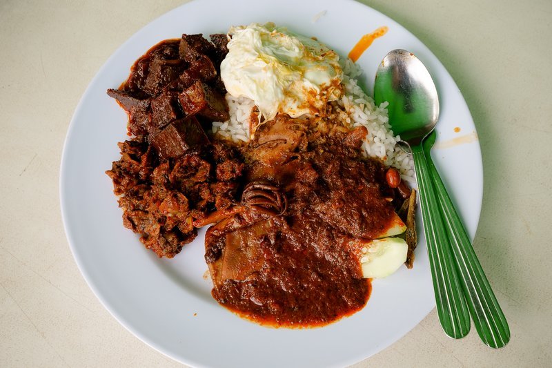 Rice in Cream: Why Nasi Lemak Tanglin Is Kuala Lumpur’s Best-Kept Breakfast Secret - photo 3