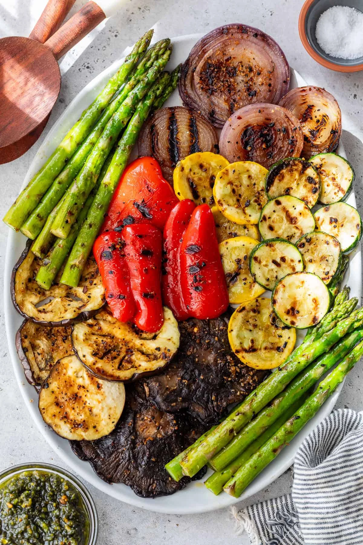 Colorful platter of charred grilled vegetables with crispy caramelized edges