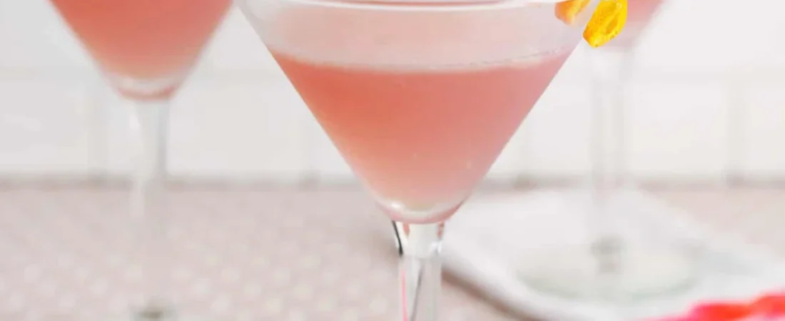 Cosmopolitan Cocktail Recipe: 5 Minutes, One Shaker, Zero Fussy Tools